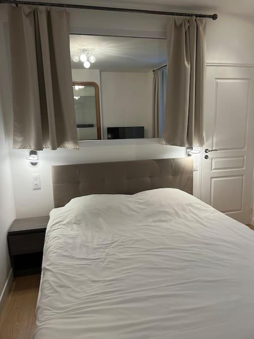 Apartamento Luxury Appartment, Champs Elysees, Neuf ! París